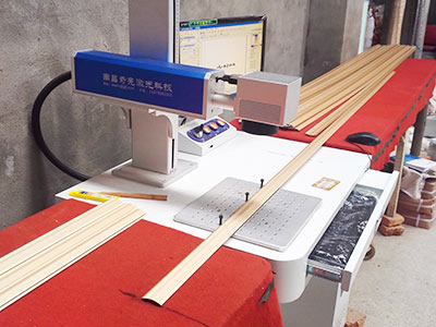 激光切雕应用于广告制作行业